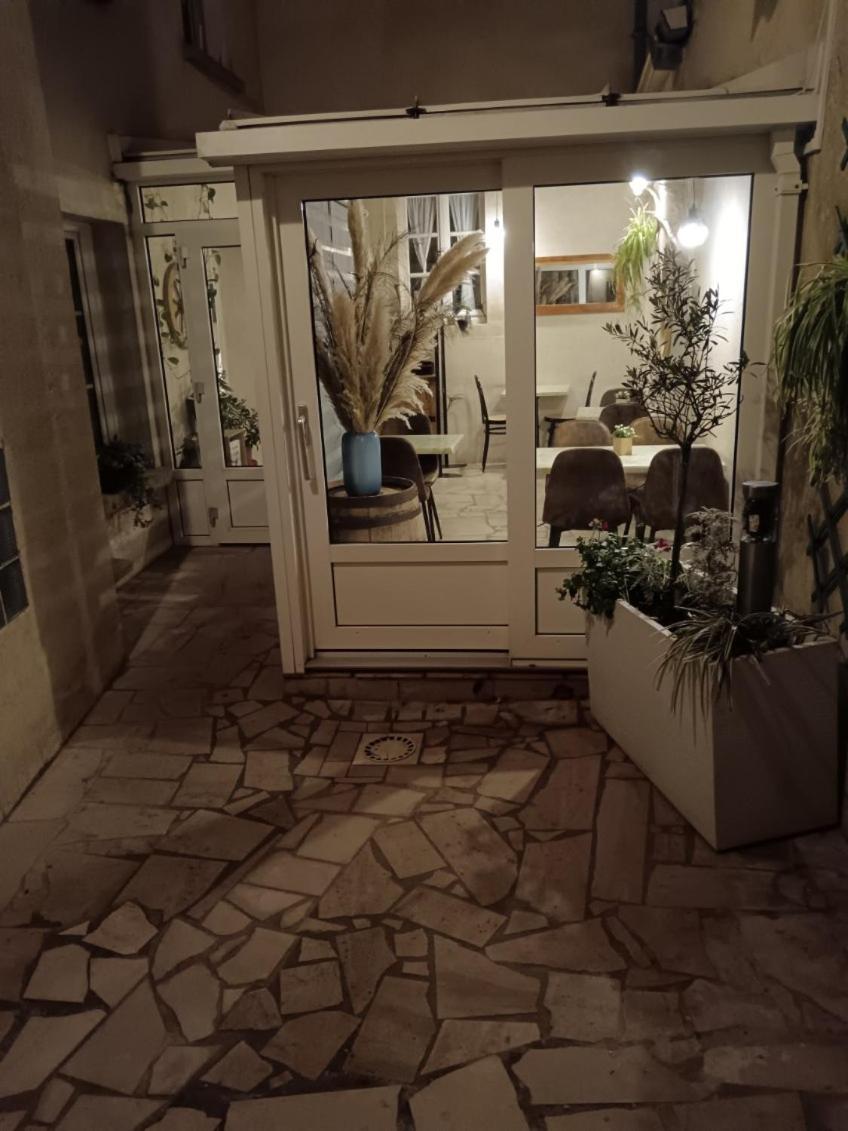 Le Declic Hotel Байо Екстериор снимка