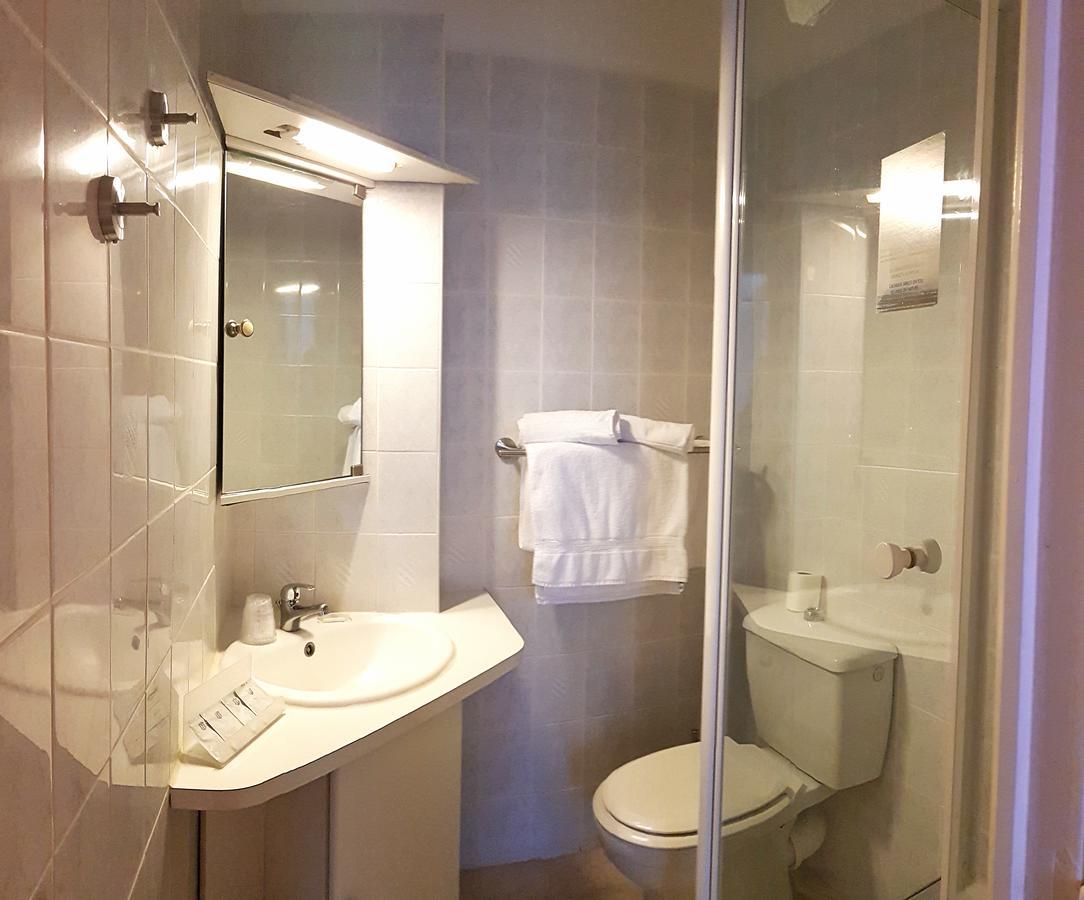 Le Declic Hotel Байо Екстериор снимка